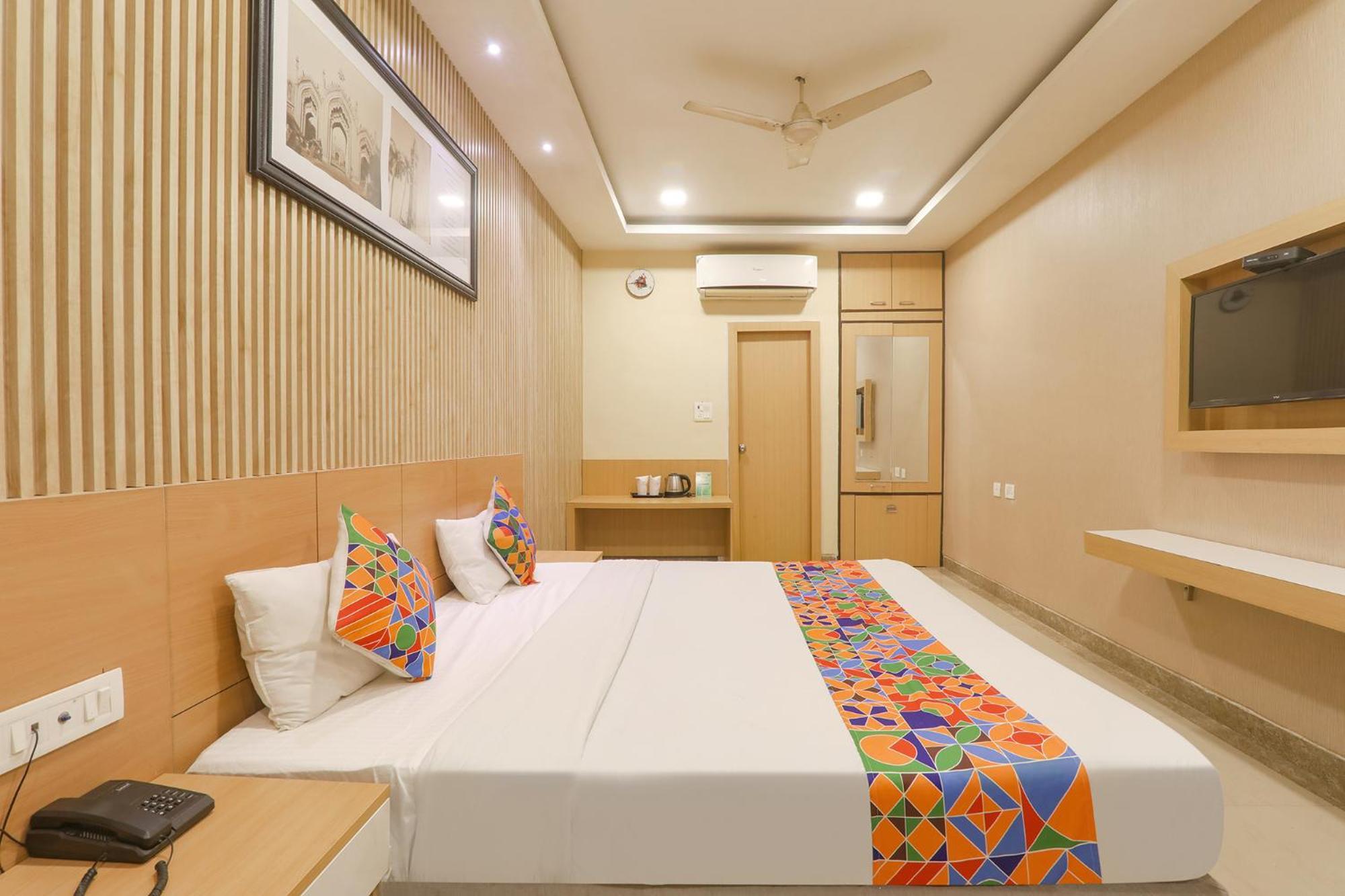 Fabhotel Raghubar Kripa Lucknow Exterior photo