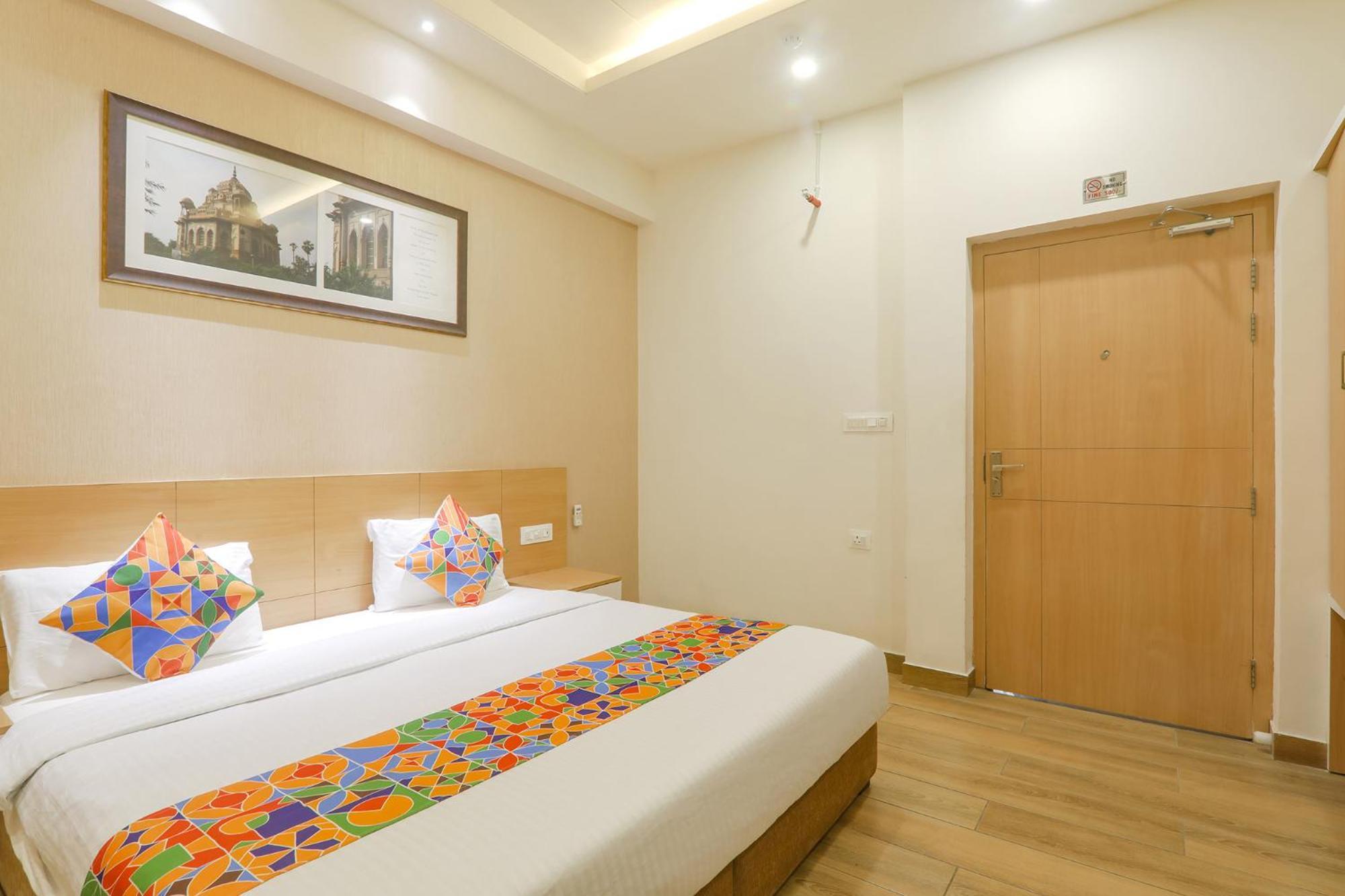 Fabhotel Raghubar Kripa Lucknow Exterior photo
