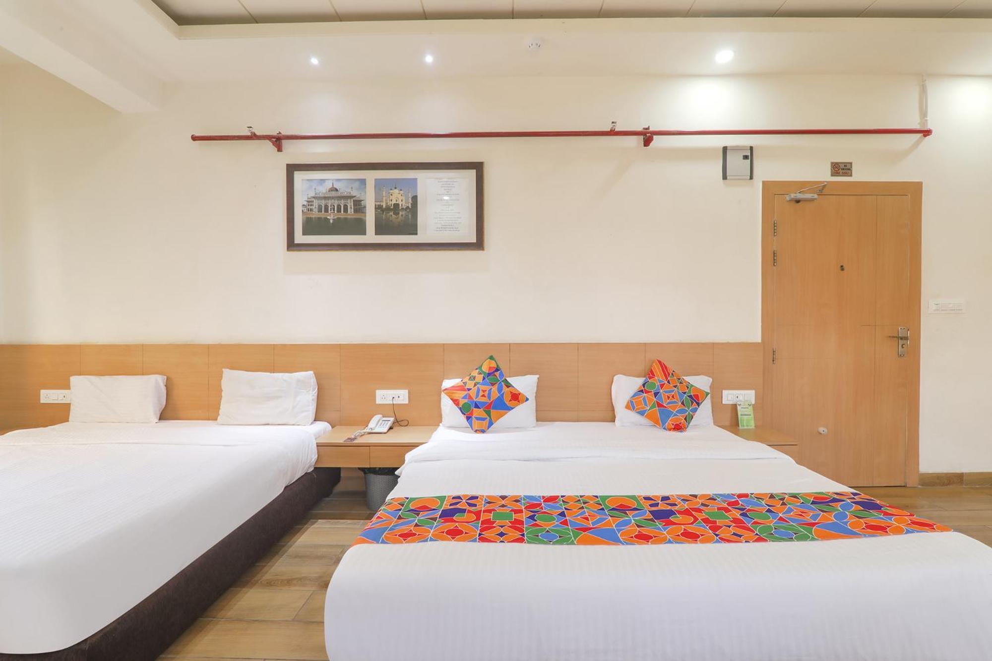 Fabhotel Raghubar Kripa Lucknow Exterior photo