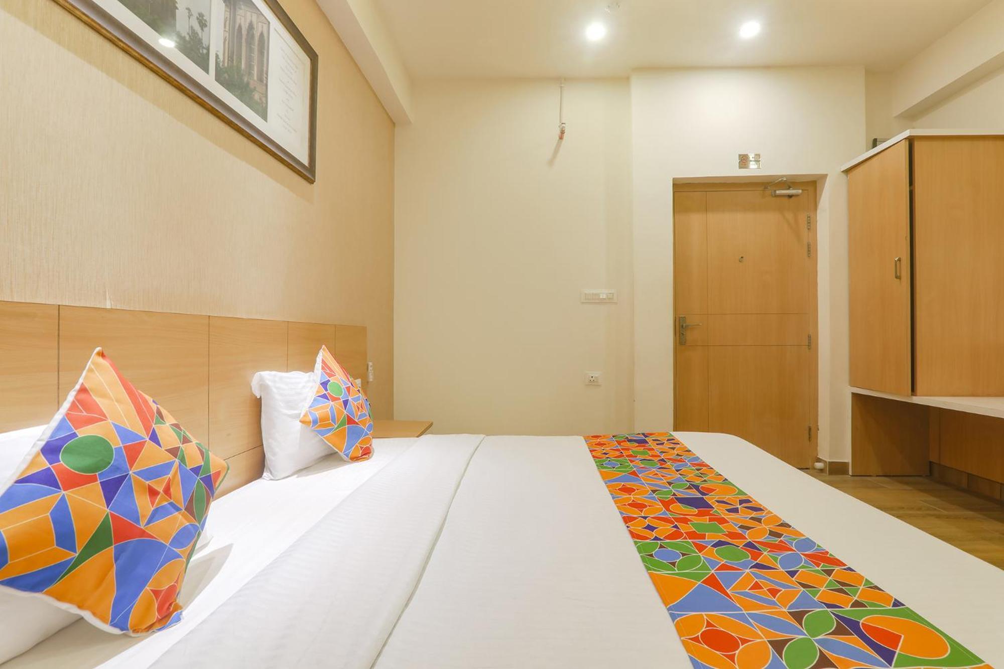 Fabhotel Raghubar Kripa Lucknow Exterior photo